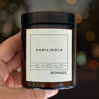 Bonniee Doftljus Vaniljkola 200 gram