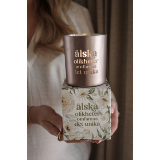 Majas Cottage Lykta Älska olikheter inkl. Gåvobox